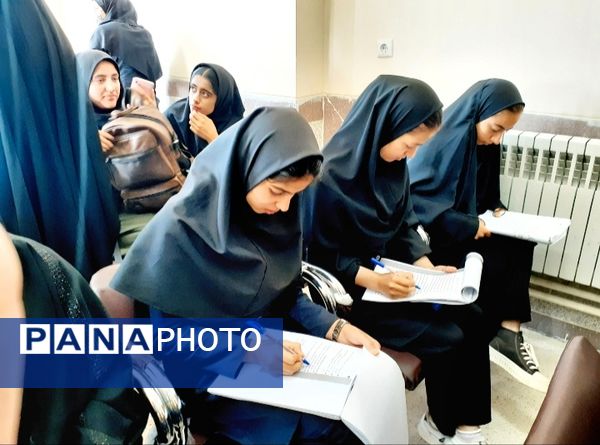 آزمون لیگ‌جت با شعار «جهاد ما جهاد تبیین» در خانمیرزا