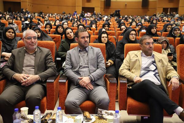 جشن بزرگ انقلاب در تبریز