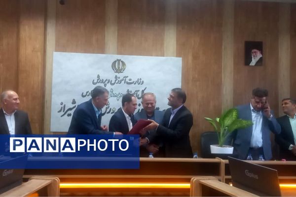 مراسم تودیع و معارفه معاونان ناحیه 4 شیراز