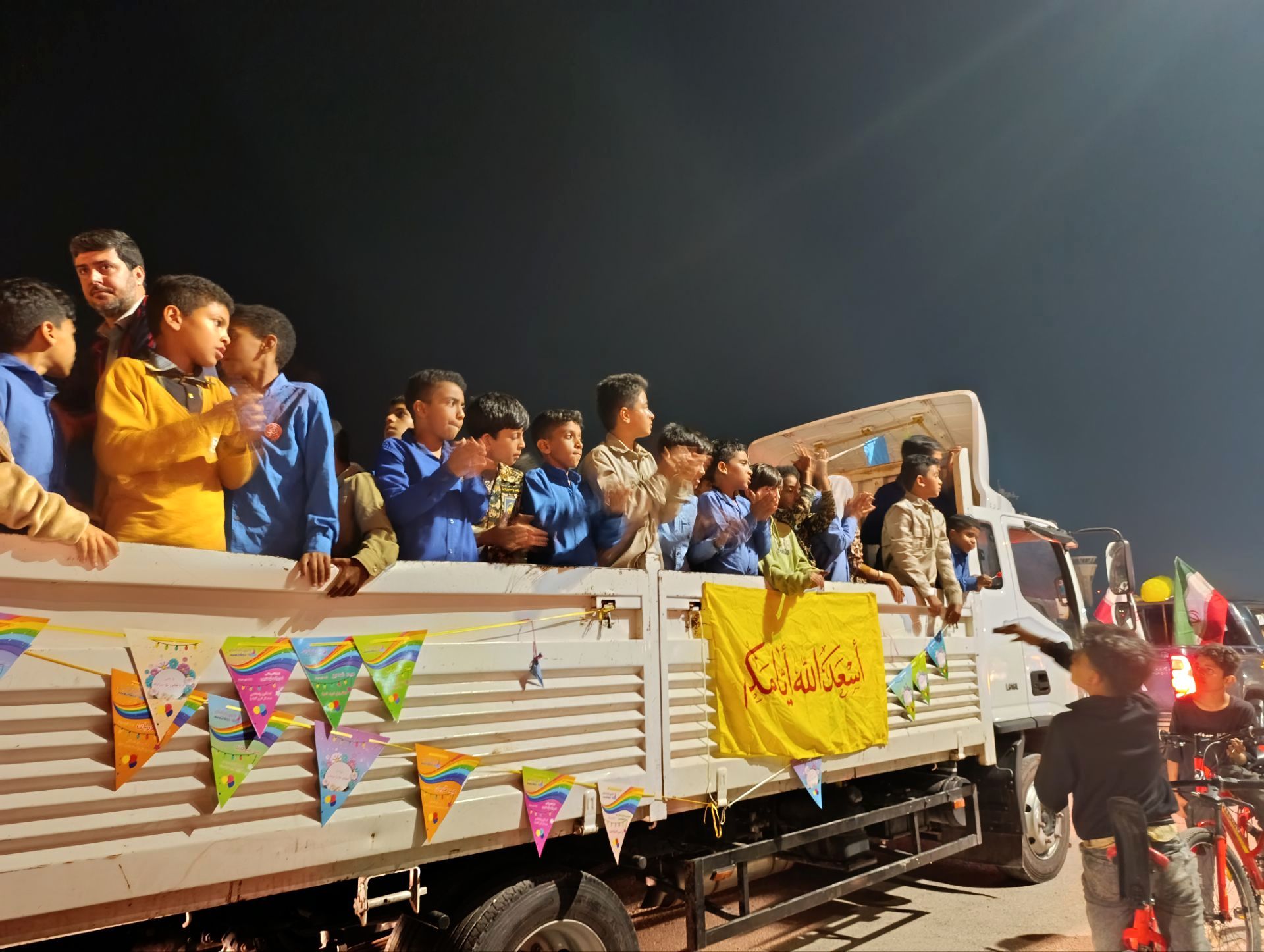 کاروان شادی جشن نیمه شعبان در بوموسی 