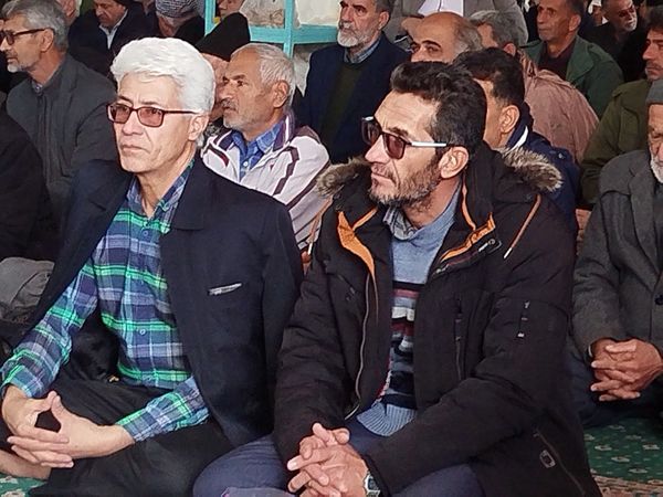 نماز جمعه شهرستان کاشمر با حضور پر رنگ مردم ترشیز کهن برگزار شد 