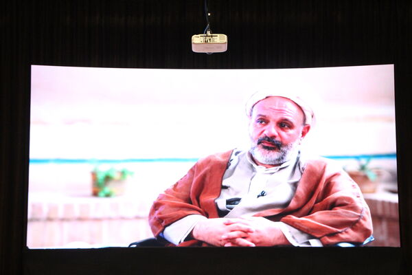 رونمایی از مستند علی نفتی دفاع مقدس در یزد