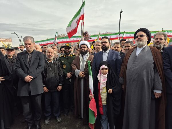 برپایی ایستگاه کوچ به مناسب سالگرد پیروزی اقلاب اسلامی ایران