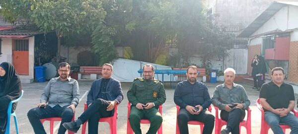 نواخته شدن زنگ ایثار و مقاومت در دبیرستان دخترانه شاهد سمیه