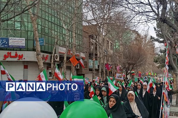 حضور گسترده مردم شهرستان شهید پرور شهرستان شهریار در راهپیمایی ۲۲ بهمن