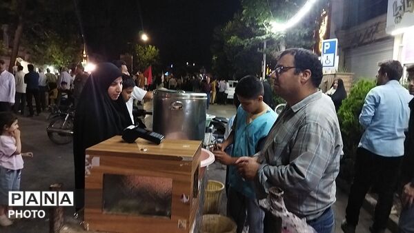 موکب مردمی شهید مصطفی صدر زاده در صد و پنجمبن شب 