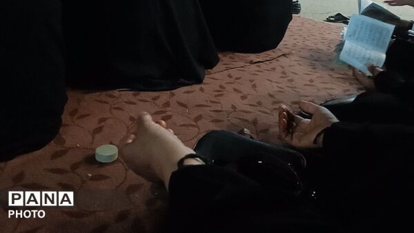 نهمین شب از مراسم عزاداری امام حسین همراه با هئیت زنجیر زنی در مسجد الغدیر
