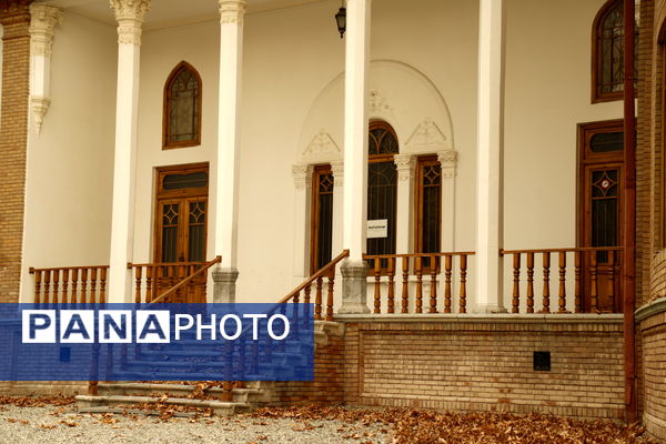 خلوت سرای پاییزی سعدآباد