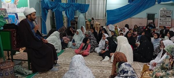 مراسم شبی با نهج البلاغه در اعتکاف مسجد جامع روستای نقاب خلیل آباد