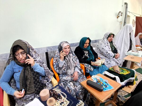 اقامه نماز عید سعید فطر در مسجد جامع جمنان قائمشهر
