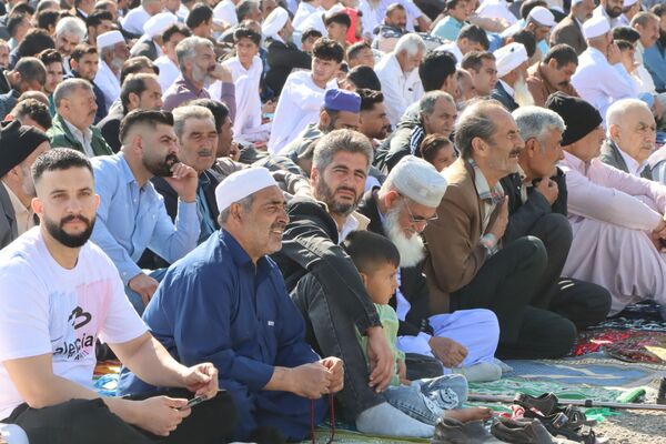 عید فطر در صالح‌آباد؛ تجلی وحدت و مهربانی در دل خراسان