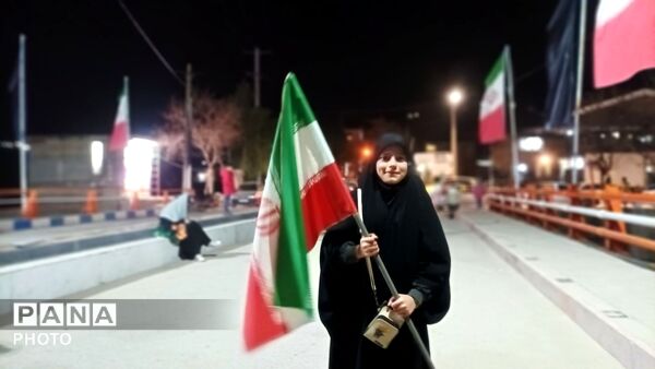 حضور پرشور مردم در بلوار حسینیه شهدای شهر بار