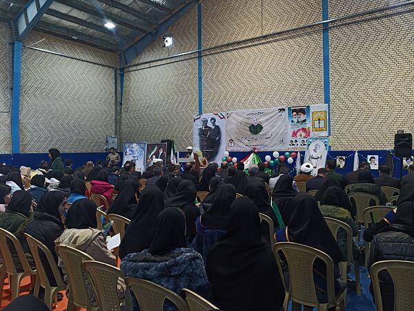 آیین نواختن زنگ انقلاب اسلامی در آموزشگاه رضوان آشخانه