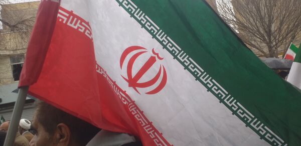 همگام با هم؛ مردم و دانش‌آموزان، شکوه جاودانه ۲۲ بهمن را فریاد می‌زنند