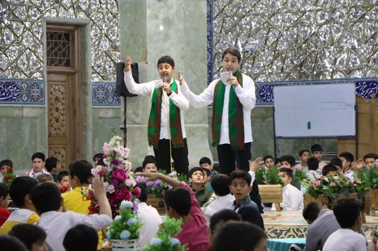 جشن‌ و سرور نوجوانان در مهمانی اخت الرضا(ع)