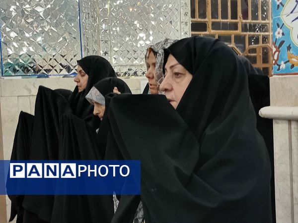 نماز جماعت در شب میلاد پیامبر اکرم (ص) و امام صادق (ع) در کاخک