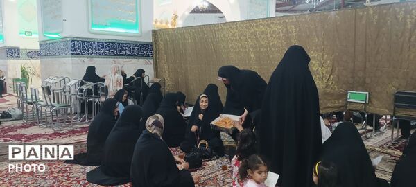 برگزاری مراسم عید غدیر خم در امامزاده سید محمد (ع) کاشمر
