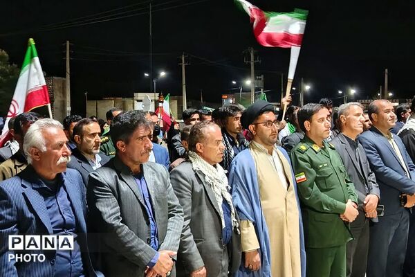 دیشموکی‌ها همچنان پای کار انقلاب
