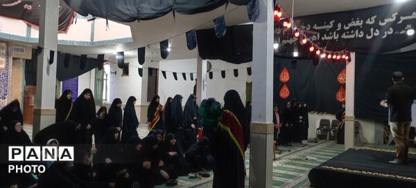 سومین روز از مراسم عزاداری سیدالشهدا امام حسین (ع)و همچنین رهبر معظم انقلاب اسلامی