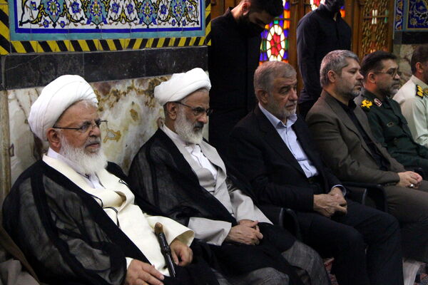 برگزاری دسته عزای روحانیون یزدی به مناسبت سالروز ارتحال امام خمینی (ره)