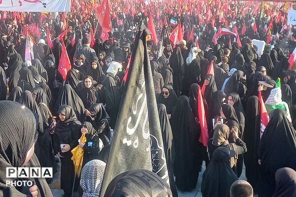 بدرقه با اشک و بیعت ،ایران در سوگِ قائد شهید امت
