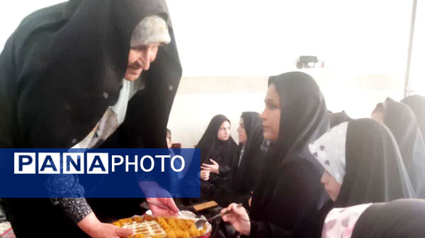 برپایی موکب و نشست بصیرتی به‌مناسبت اولین سالگرد شهید رئیسی