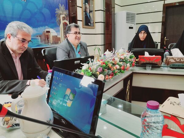 نشست خبرنگاران پانا و فعالان روابط عمومی استان بوشهر با رئیس اداره اطلاع رسانی و روابط عمومی وزارت آموزش و پرورش