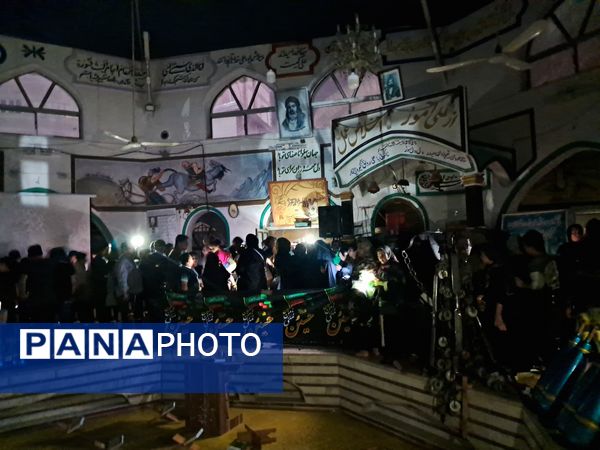 محفل انس با قرآن کریم در زورخانه باب‌الحوائج قائمشهر