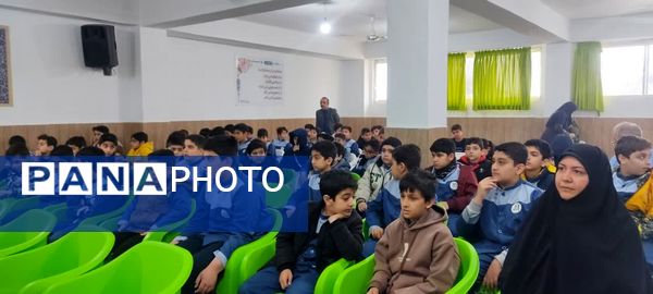 برگزاری پویش بر مدار مقاومت در بابلسر 