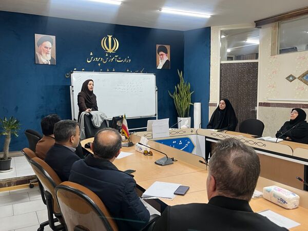 برگزاری جلسه فصلی مدرسین آموزش خانواده در شهرستان قدس