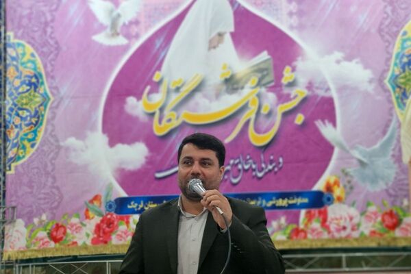 آغاز فصل بندگی دانش‌آموزان قرچک در جشن تکلیف