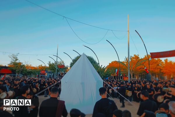 آیین خیمه‌سوزان در غروب عاشورای آباده
