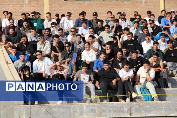 دانشگاه آزاد تهران شرق، از میلاد حضرت زینب عطرآگین شد