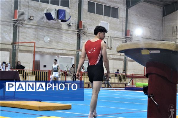 مسابقات انتخابی تیم ملی جوانان ژیمناستیک هنری در قم