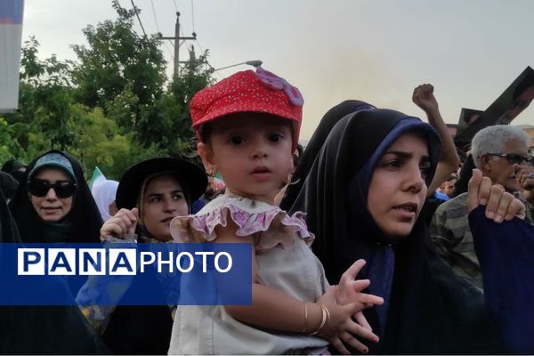 مردم شیراز باری دیگر به صحنه آمدند  و وعده صادق ۳ و عید غدیرخم را جشن گرفتند