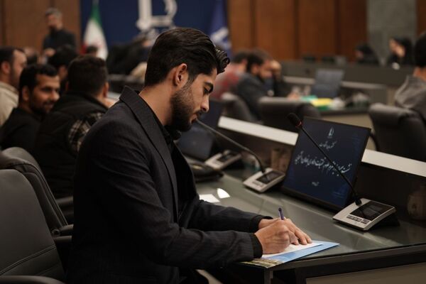 نشست نخبگانی دانشجویان با وزیرعلوم در مشهد