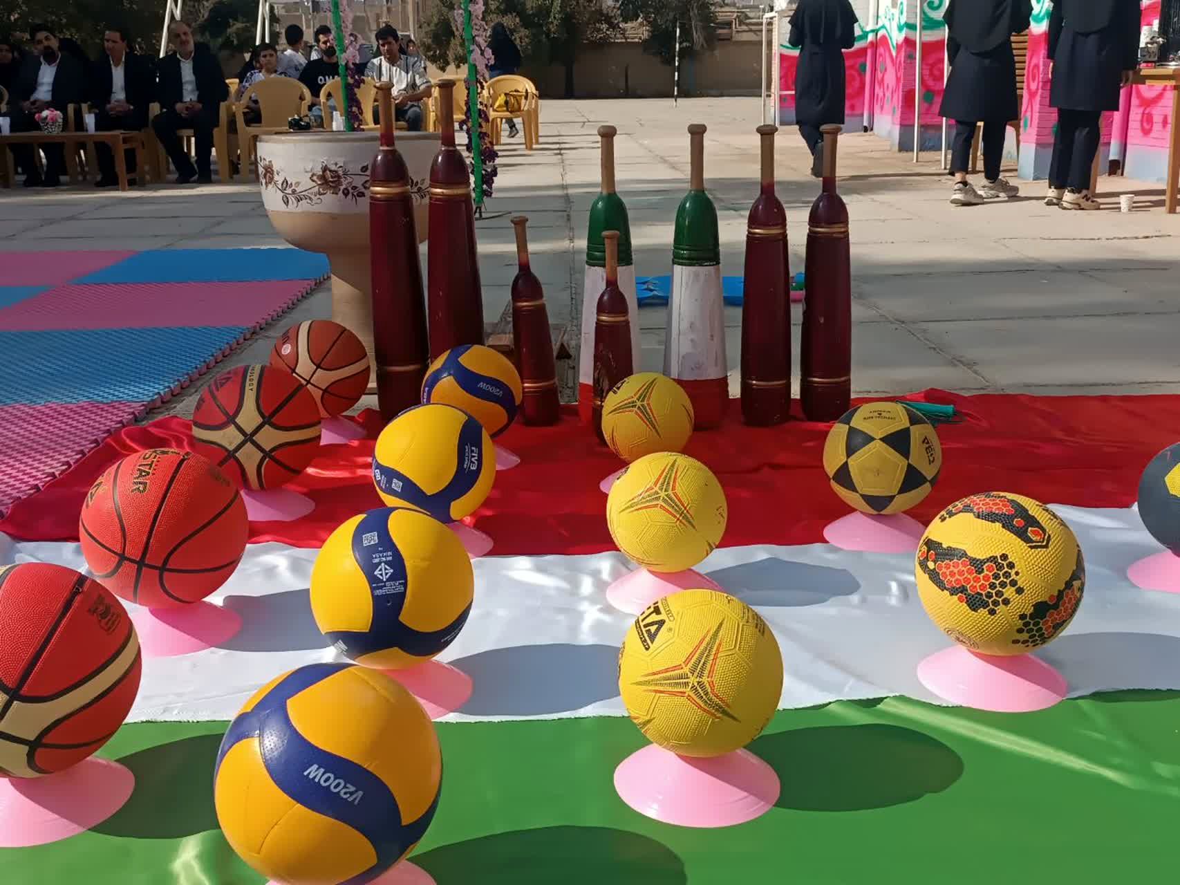 المپیاد ورزشی مدارس بهاباد با شور و نشاط