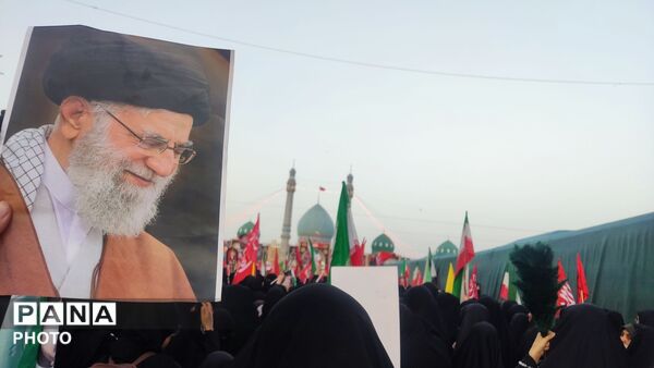 قم داغدار رهبر شهید
