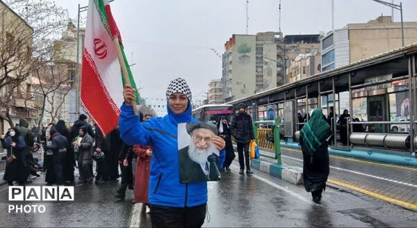 حضور حماسی مردم تهران در راهپیمایی روز قدس