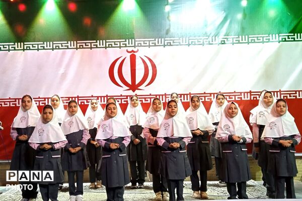 دانش‌آموزان، راویان همدلی در اجتماعات شبانه فشافویه