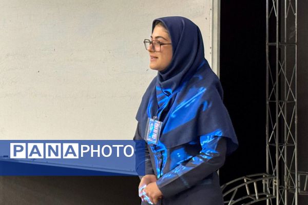 رقابت ۳۱ دانش‌آموز ممتاز همیار معلم ملاردی 