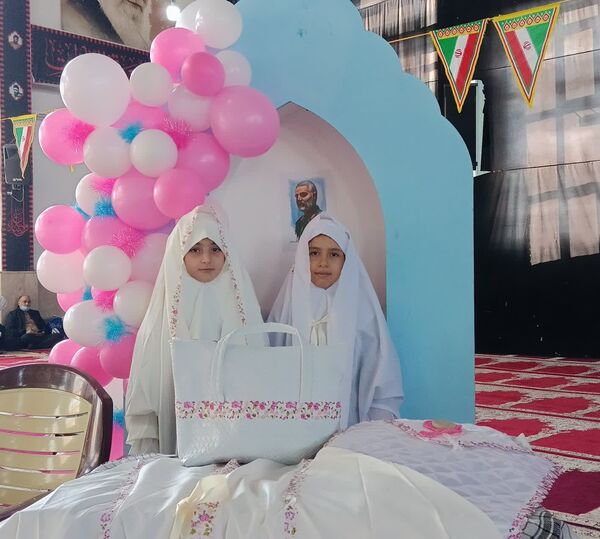 جشن تکلیف دختران؛ لحظات معنوی پر از شادی