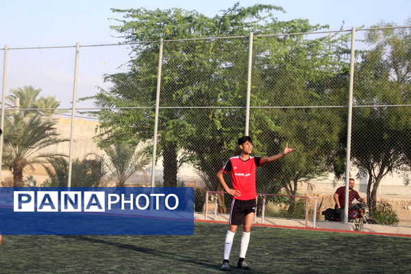 تیم چاهکوتاه قهرمان مسابقات روستایی مینی فوتبال جام پرچم شهرستان بوشهر 