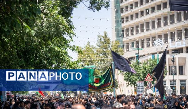 ظهر تاسوعا در جوار حرم مطهر رضوی