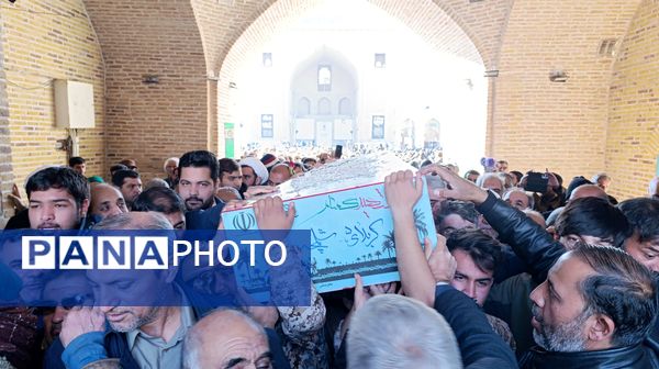 مراسم استقبال از پیکر شهید گمنام خوشنام فاطمی در مسجد جامع نیشابور 