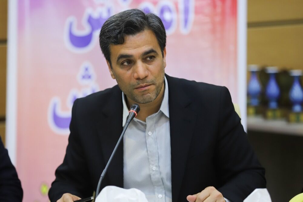 معلمان زنجانی؛ از سنگر جهاد آموزشی تا پناهگاه امن مردم در بحران‌ها، ایفای نقش کردند