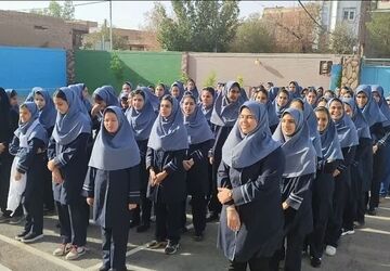 طنین زنگ مدرسه؛آغازی نو در مدرسه غیردولتی سادات شهرستان زارچ
