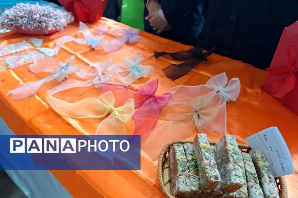 جشنواره ایرانمون در دبیرستان خدیجه کبری (س) پردیس