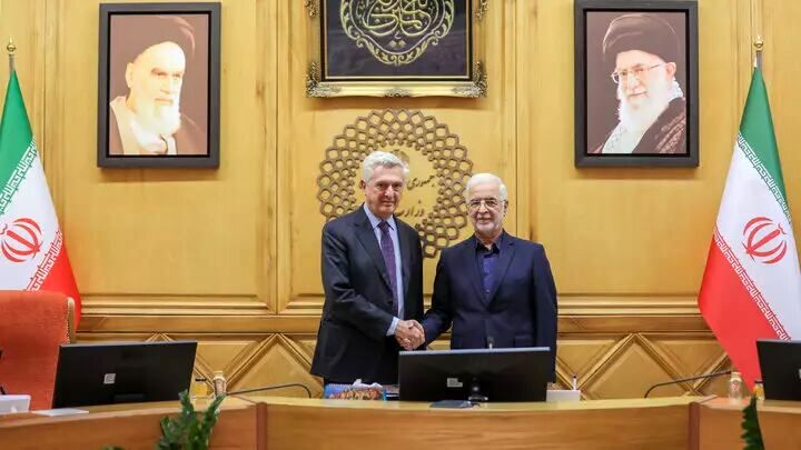 کمیسر عالی سازمان ملل در امور پناهندگان با وزیر کشور دیدار کرد