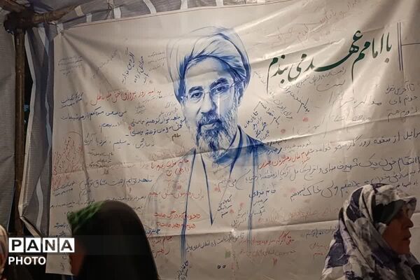 حضور گسترده مردم انقلابی رودهن در تجمعات خودجوش مردمی